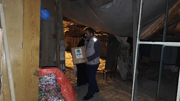 Hayırseverlerin Desteğiyle 100 Aileye Umut Oldular