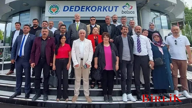 İmrek, Türk Kimliği Ya da Türk  Bayrağı Üzerinde Çok  Büyük Oyunlar Var