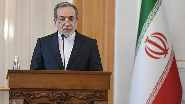 İran: Uranyum Zenginleştirme Hakkının Tanınmadığı Hiçbir Anlaşmayı Kabul Etmeyeceğiz