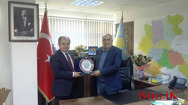 İyi Partiye Hayırlı Olsun Ziyaretleri Devam Ediyor