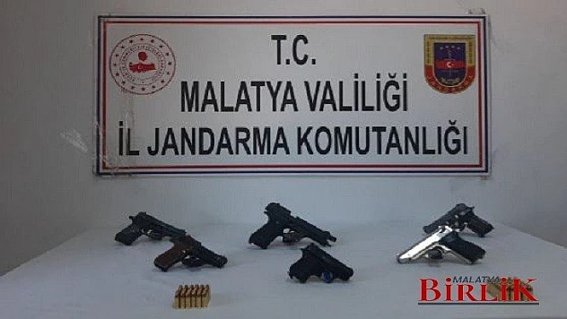 Jandarma'dan Silah Kaçakçılarına Karşı Operasyon