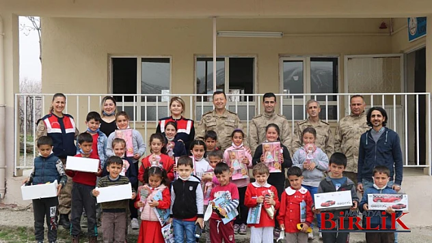 Jandarmadan Okul Ziyareti