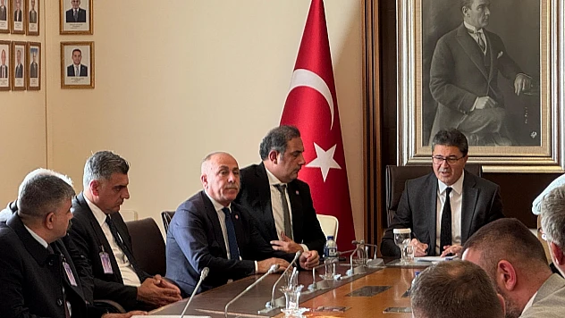 Karakuş: Kimsenin haddine değildir Malatyalı duruşumu sorgulamak!