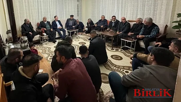 Kavuk, Önceliğimiz Depremin Yaralarının Sarılmasıdır