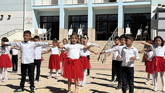 Kaymakam Muhammet Kılıçaslan İlköğretim Haftası Programına Katıldı