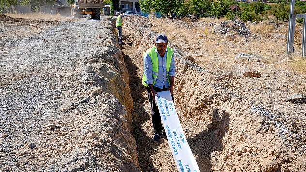 Kırsal Mahallelerde Yatırımlar Sürüyor: Üzümlü, Sağlıklı İçme Suyuna Kavuşacak