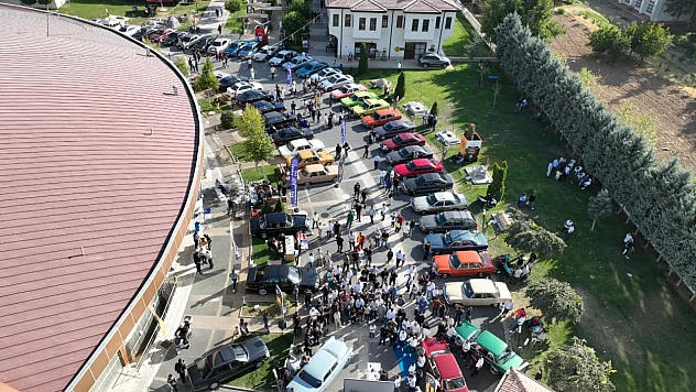 Klasik Mercedesler Malatya'nın Sosyal Yaşamına Renk Kattı