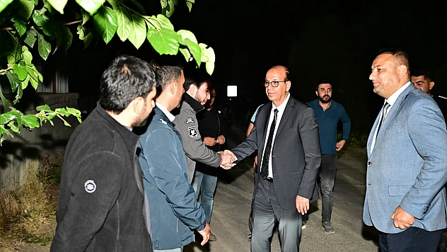 Küllümağara'da Başkan Geçit, Mahalle Sakinleriyle Sohbet Etti