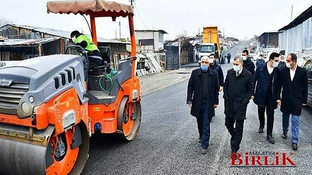 Mahrukatılar Sitesinin Yollarını Modern Ve Konforlu Hale Getiriyor