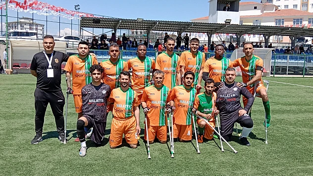 Malatya Büyükşehir Belediye AMPUTE Futbol Takımı Şampiyonluğu Kutladı..