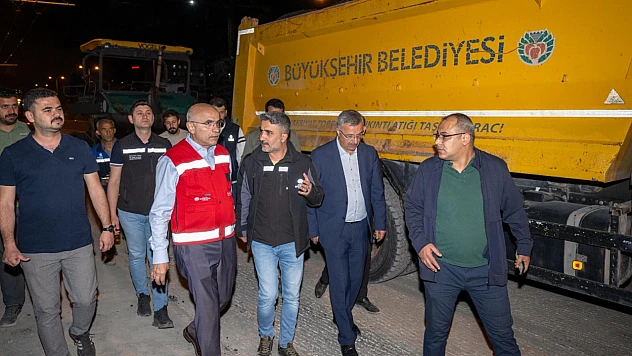 Malatya Büyükşehir Belediyesi'nden 7/24 Yol Mesaisi