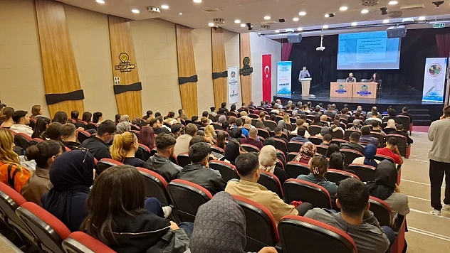 Malatya'da 'Bağımlılıkla Mücadele' Programı Geniş Katılımla Gerçekleşti