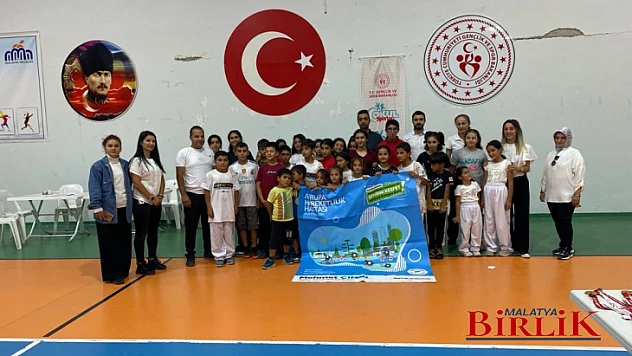 Malatya'da Curling Yarışması Yapıldı