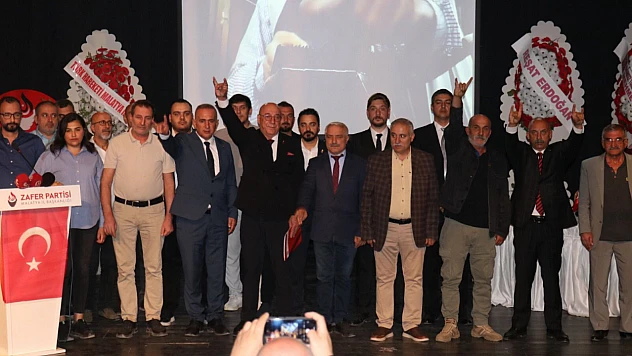 Malatya Kongresinde Coşkulu Katılım: Zafer Partisi'nden Güçlü Türkiye Vurgusu