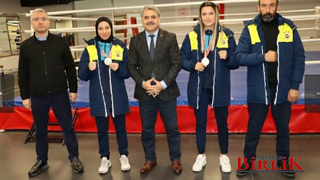 Malatya'lı Bayan Boksör Avrupa Şampiyonu Oldu