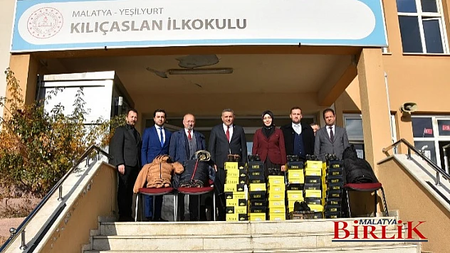 Malatya TSO'dan Öğrencilere Bot ve Mont Yardımı