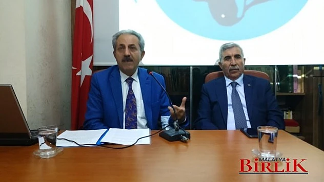 Malatya Türk Ocaklarında Deizm ve Açmazları Konulu Konferans