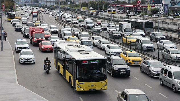 Mavi Kart aylık abonman ücreti 2 bin 120 TL'den 2 bin 748 TL'ye çıktı