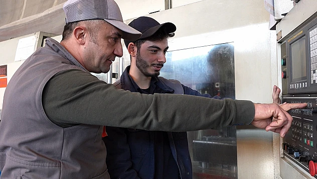 Meslek Yüksekokulu Mezunları İçin İstihdamda Altın Çağ: %92