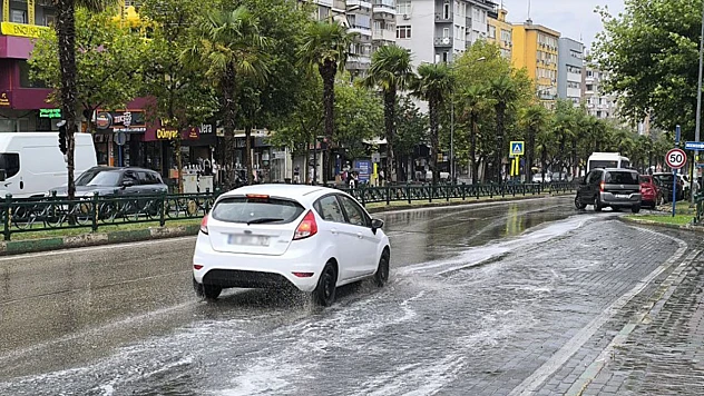 Meteoroloji'den Kuvvetli Yağış Uyarısı