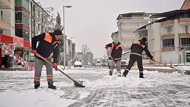 Meteoroloji'den Sel, Don ve Buzlanma Uyarısı