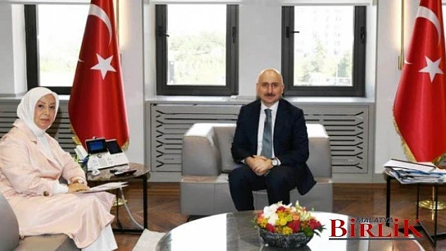 Milletvekili  Çalık, Ulaştırma Ve Altyapı Bakanı Karaismailoğlu İle Görüştü