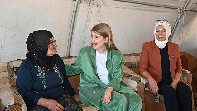 Milletvekili Ölmeztoprak, Sarıçiçek Yaylası'nda Üreticilerle Buluştu