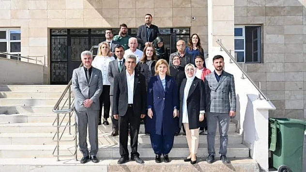 Milletvekili Ölmeztoprak TOBB Malatya Hafız İmam Hatip Ortaokulu'nu Ziyaret Etti