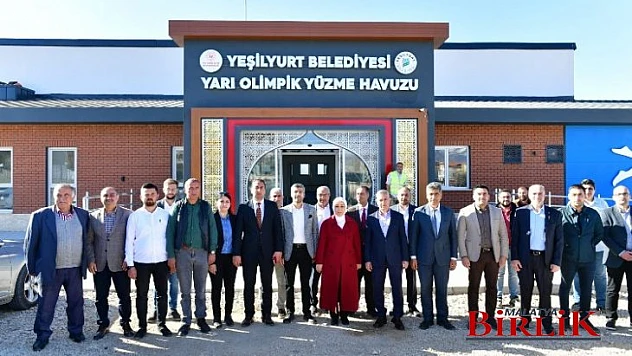 Milletvekili Öznur Çalık, Yakınca Yarı Olimpik Yüzme Havuzunu İnceledi