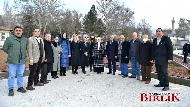 Milletvekili Öznur Çalık, Yeşilyurt Güreş Sahasını İnceledi