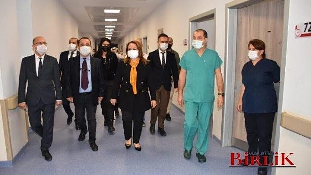 MTÜ Tıp Fakültesinden Ameliyatsız Safra Kesesi Taşı Operasyonu