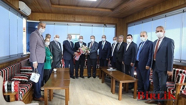 Muhtarlardan Başkan Güder'e Anlamlı Ziyaret