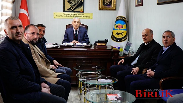 Murat Aslan Yeşilyurt'ta  Sorunları Yerinde ve Hızlıca Çözeceğiz