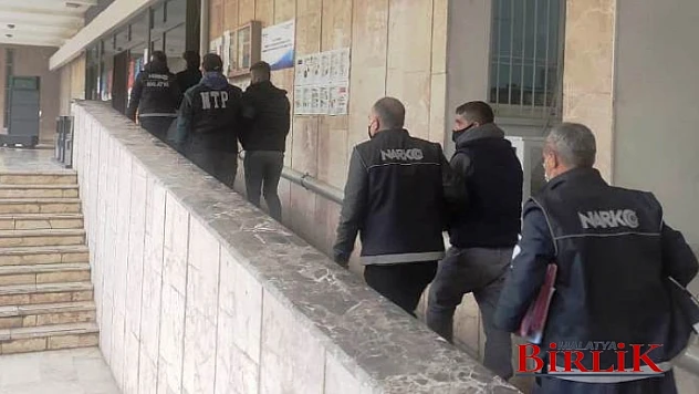 Narkotik Sokak Satıcılarına Göz Açtırmıyor