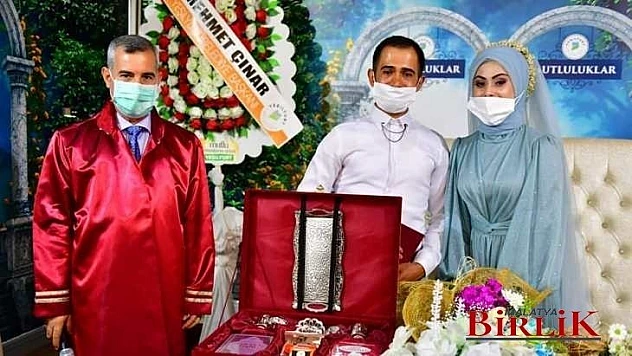 'Nikâhlar Sosyal Mesafe ve Hijyen Kurallarına Göre Kıyılıyor'