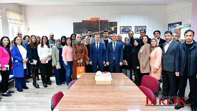 Öğretmenlerimize Saygı, Geleceğimize Saygıdır