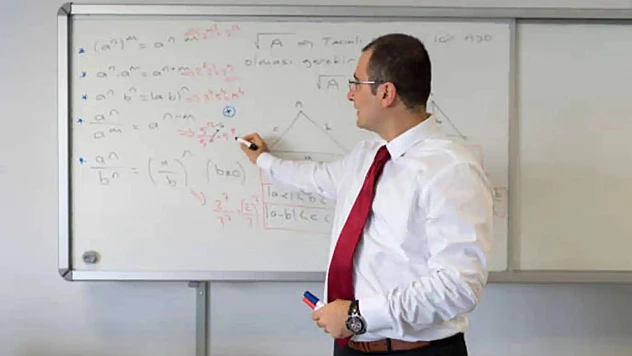 Öğretmenlerin beklediği açıklama geldi: Mesleki çalışma haftası çevrim içi yapılacak