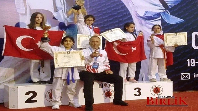 Özçınar, Öğrencilerimle Gurur Duyuyorum