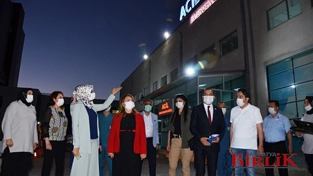 Rektör Karabulut, Hastaneyi Ziyaret Etti