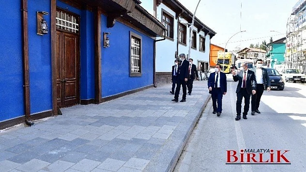 Rektörü Kızılay,  Yeşilyurt Belediyesinin Kültür Yatırımlarını İnceledi