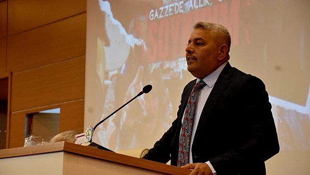 Sadıkoğlu: İsrail donanmasının müdahalesi tarihe kara bir leke olacaktır