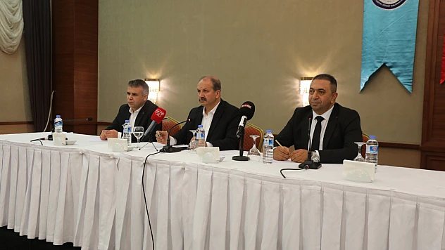 Sağlık-Sen Malatya İl Divan Toplantısında Önemli Mesajlar