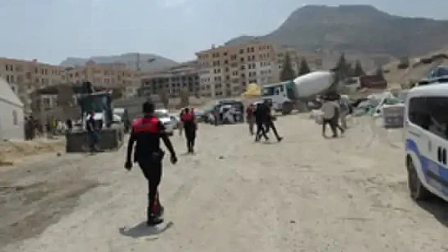 Şantiyede İşçiler Arasında Silahlı Kavga: 2'si Ağır 7 Yaralı