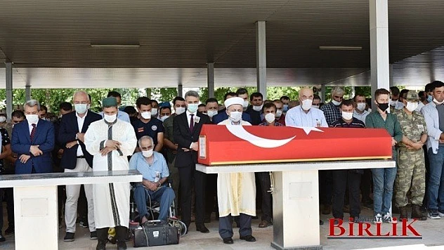 Şehit Emre Büyükyıldırım Son Yolculuğuna Uğurlandı