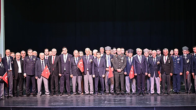 Şehitlik Ziyareti, Şiirler ve Türkülerle 19 Eylül Gaziler Günü Anlam Kazandı