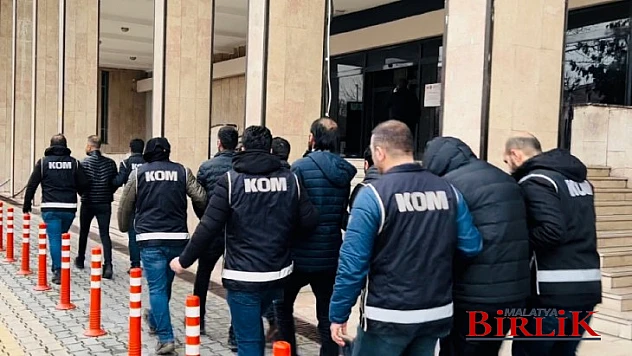 Senet Şebekesine 2 Tutuklama