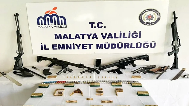 Sosyal Medyada Ve Kamuya Açık Alanlarda Silah Teşhir Edenlere Operasyon: 29 Gözaltı