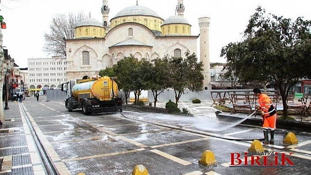Soykan Meydanı'nda Dezenfekte Çalışması