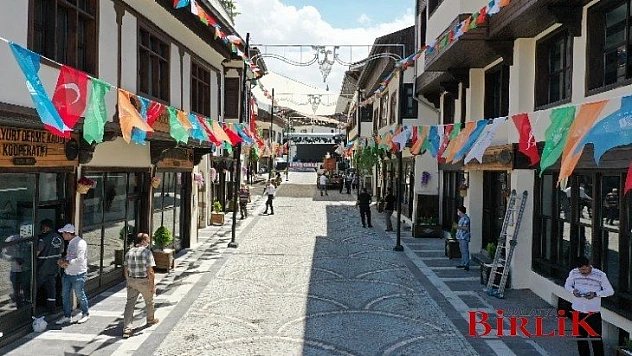 Tarihi Yeşilyurt Konakları, Ödül Törenleri ve Kültürel Etkinlikler