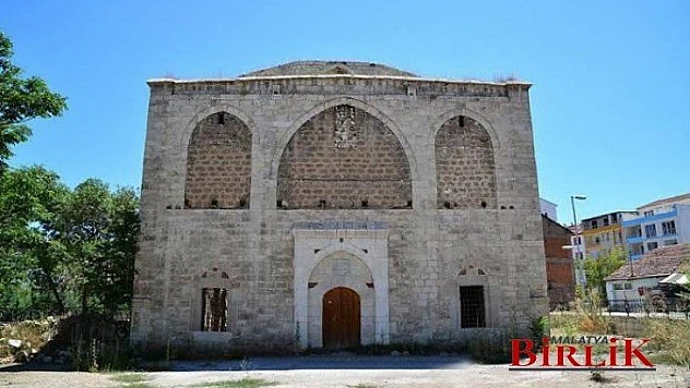 Tarihimizi Gelecek Nesillere Aktarmalıyız